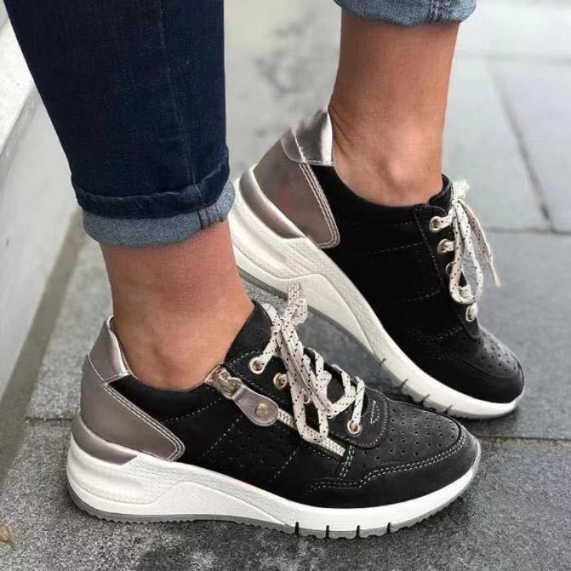 Lightweight Casual Lace-Up Sneakers