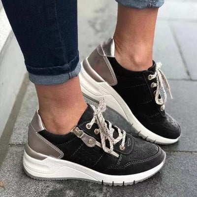 Lightweight Casual Lace-Up Sneakers