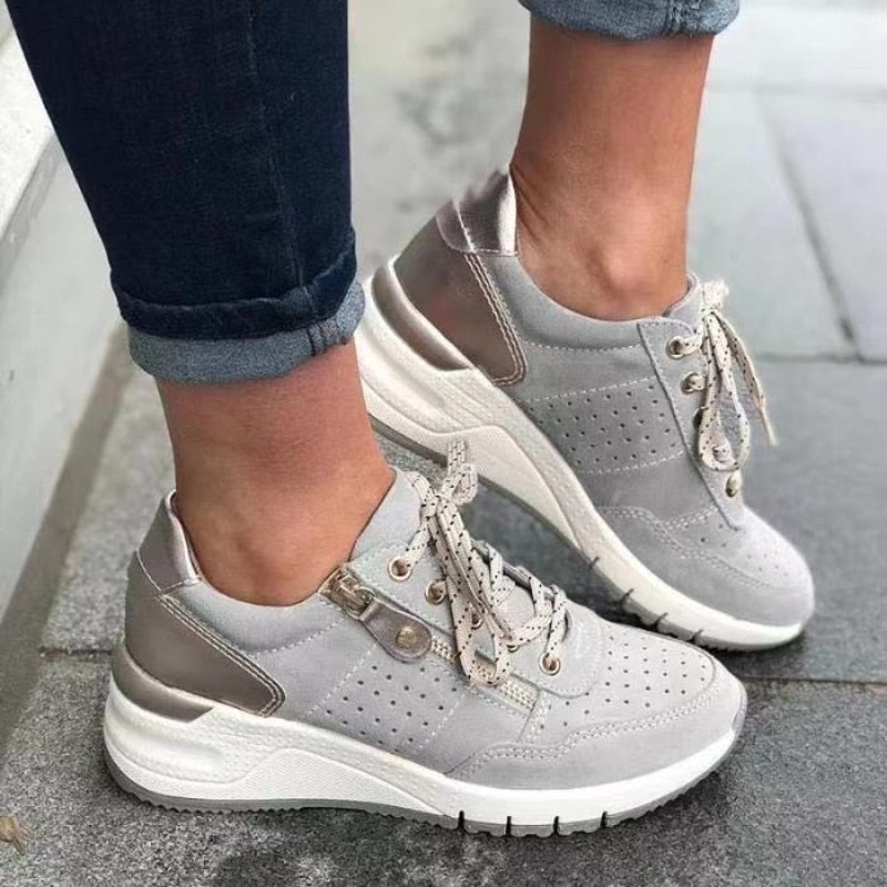 Lightweight Casual Lace-Up Sneakers