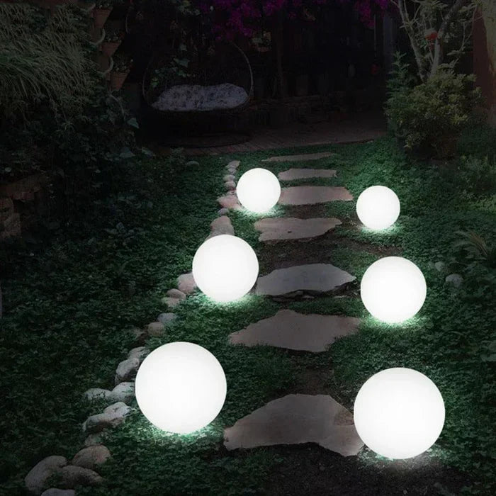 Outdoor LED Globe Garden Lights